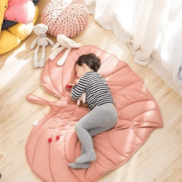tapis feuille rose-3
